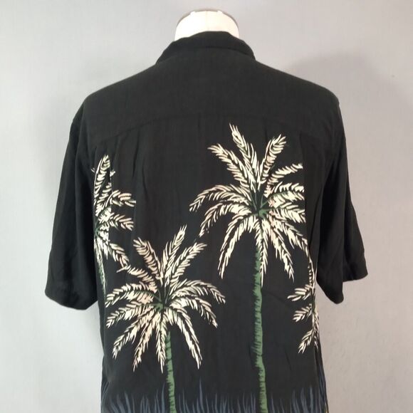 Cherokee Waikiki Hawaiian shirt men's medium black short sleeve floral - Picture 9 of 11